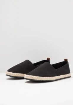 Pier One Rena Espadrille Unisex - Loafers - Black -Moderne Klaer 1ea4f3d1f80940c7bbbe0c0947ca4c31