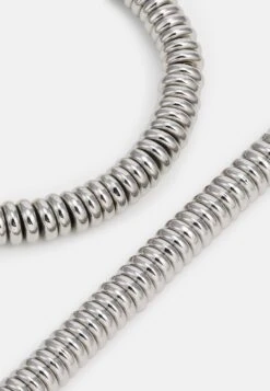 Pier One Set - Smykke - Silver-Coloured -Moderne Klaer 22d9866648dd43b78d9726ffb879520c