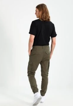 Pier One Cuffed Skinny Trouser- Cargobukse - Khaki -Moderne Klaer 27a3522f85514c679fcedaaaf368adc1