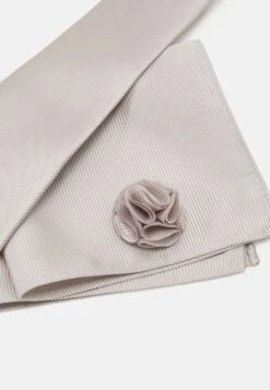 Pier One Set - Andre Accessories - Silver 10 Pier One Set - Andre Accessories - Silver -Moderne Klaer 452e98d41bb04aa69987b4e354cb6b93