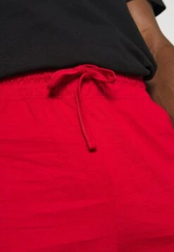 Pier One 3 Pack - Pyjamasbukse - Black/Mottled Dark Grey/Red -Moderne Klaer 4e0750ec07904855ac543b915c290e27