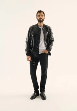 Moderne Klaer -Moderne Klaer 5418d73361824cbeae6e001834e428b8