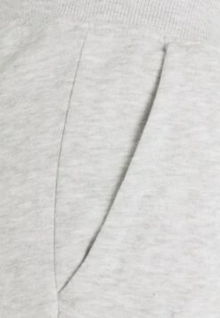 Pier One 3 Pack - Joggebukse - Mottled Light Grey/Mottled Dark Blue/Black -Moderne Klaer 58caa3db374b4ce39703a992d5c2b59c