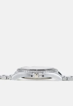 Pier One Klokke - Silver-Coloured -Moderne Klaer 7c3bfd1a2c1e4fc7a17e33cbcd9f73ce