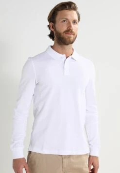 Pier One Poloskjorter - White
