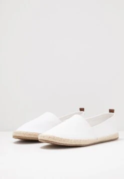 Pier One Rena Espadrille Unisex - Loafers - White -Moderne Klaer 7e077ed70ce54cb49199963da195d601