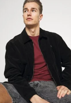 Pier One 5 Pack - T-Shirts - Brown/White/Black -Moderne Klaer 8c7ca28aba444f0ca09b550c10abc589