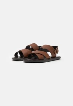 Pier One Unisex - Sandaler - Cognac -Moderne Klaer 93d59b6c78964396a0134fb24776a5f7