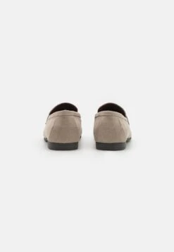 Pier One Slippers - Grey -Moderne Klaer 9ba4bda0ad324ca1bdc46d810ab1f6fa