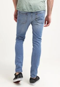 Pier One Jeans Slim Fit - Light Blue Denim -Moderne Klaer 9ce69a79e7f24d82919ce673ea1c8949