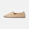 Pier One Rena Espadrille Unisex - Loafers - Beige 1 Pier One Rena Espadrille Unisex - Loafers - Beige -Moderne Klaer a5502e5541174ffa825dc4aeccb6b9af