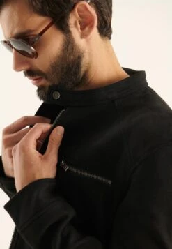 Pier One Imitert Skinnjakke - Black 11 Pier One Imitert Skinnjakke - Black -Moderne Klaer c318a0e8153447d2817e0b0e74026954