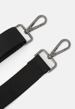 Pier One Stresskoffert - 802 - Black -Moderne Klaer ca2bce1b647d4077a05a94838999958f