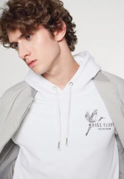 Pier One Sweatshirt - White -Moderne Klaer cfee3d3f968a4376a2419aa7391d157e