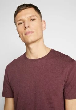 Pier One 3 Pack - T-Shirts - Mottled Bordeaux/White/Blue -Moderne Klaer cff95dbc64f547b193a52d13e024d737