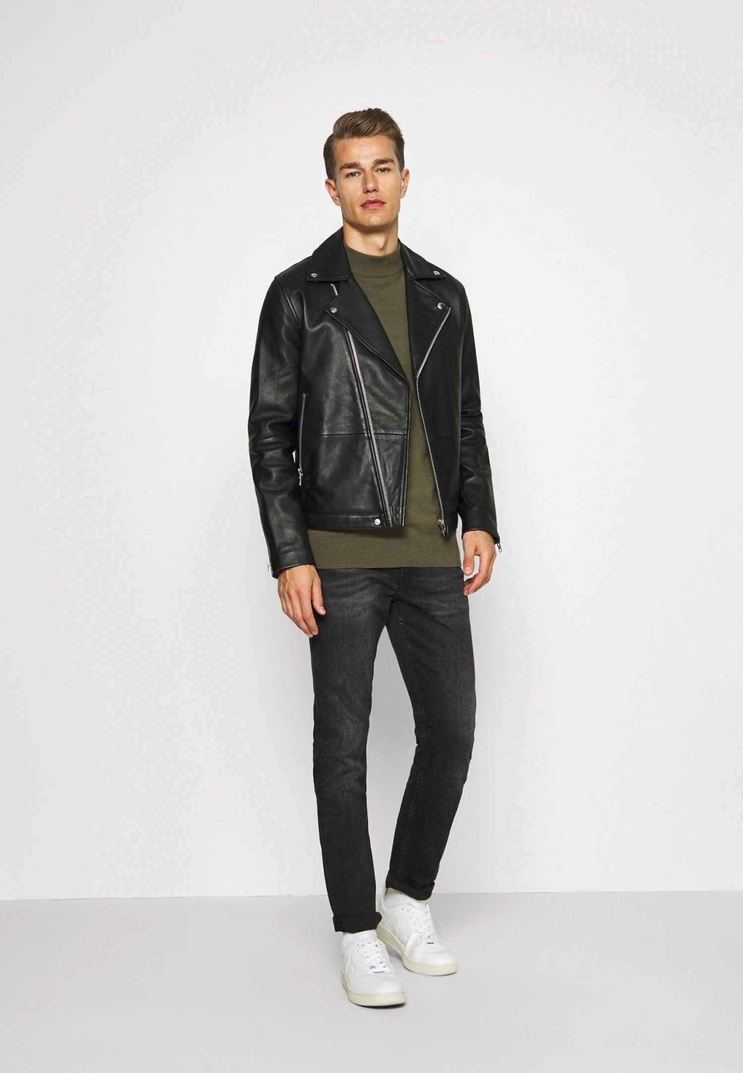 Pier One Strikkegenser - Oliv 4 Pier One Strikkegenser - Oliv - Bilde 2