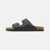 Pier One Leather Unisex - Sandaler - Black -Moderne Klaer e64e8642c35c432aa94ab6101a95f4d5