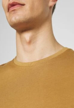 Pier One 5 Pack - T-Shirts - Brown/White/Black -Moderne Klaer e6d788f84bb349b1a0ea875ccf85985b