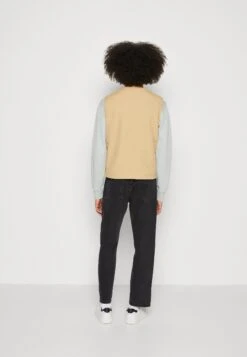 Pier One Vest - Tan -Moderne Klaer e9a6176c9ccb486a93469afcd3f1f0b2