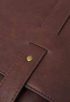 Pier One Skulderveske - Dark Brown -Moderne Klaer ec2b819ef22944108a418f7909cfa2b6