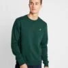 Pier One Sweatshirt - Dark Green 1 Pier One Sweatshirt - Dark Green -Moderne Klaer f8f91497a3754d71996f01a809078776